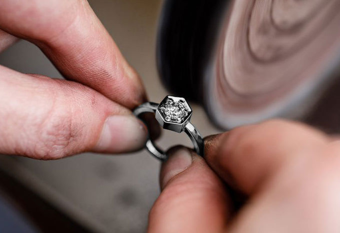 Jewelry Polishing in NYC - Doctor Jeweler - Dr Jeweler