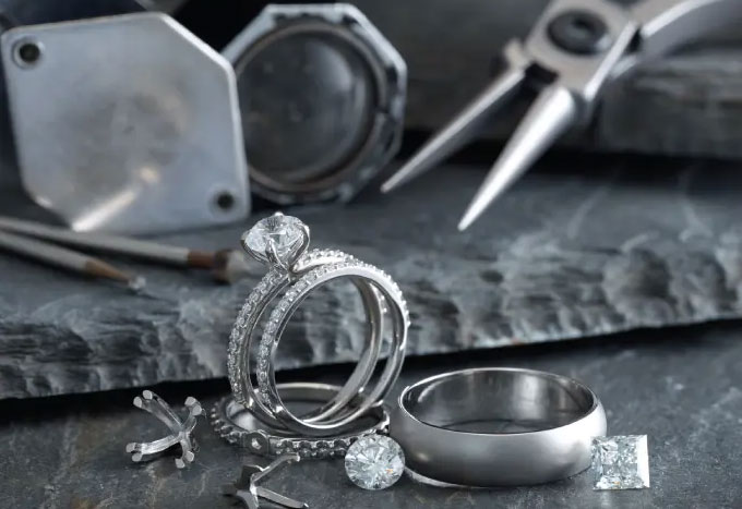 services_platinum_jewelry